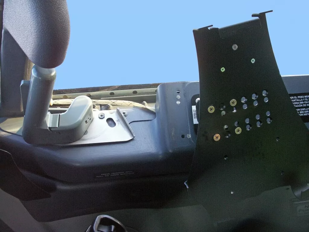 Boeing 737 IPad Griffin Cradle Installation